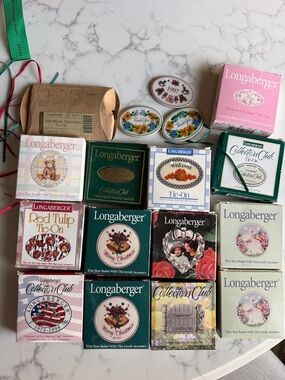 Longaberger Assorted Tie-On Basket accessory